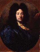 Hyacinthe Rigaud, Portrait of Portrait of the artist, bust-length, with a yellow cravat and a blue cloak, feigned oval.